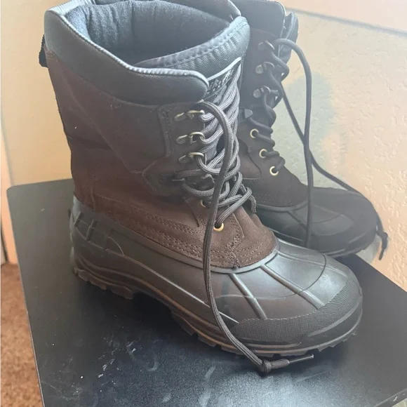 Kamik Thinsulate NationPro Insulated Waterproof Brown Winter Snow Boots Mens 9