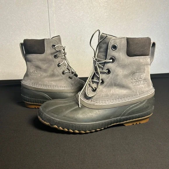Sorel Men's Cheyanne II waterproof leather winter boots gray black laceup duck 9