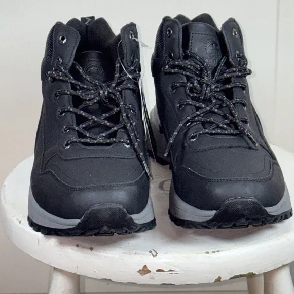 Polar Range Vulcan Men's Lace-Up‎ Boots Size 11 Black Rugged Outdoor Style NWOB