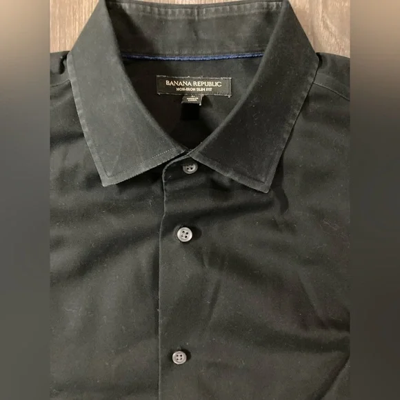 Banana Republic Non Iron Slim Fit Large Button Down Shirt‎