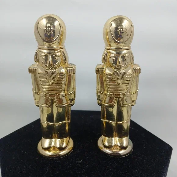 Vintage 1994 Godinger Nutcracker Soldier Salt Pepper Shakers Gold Tone Pair‎