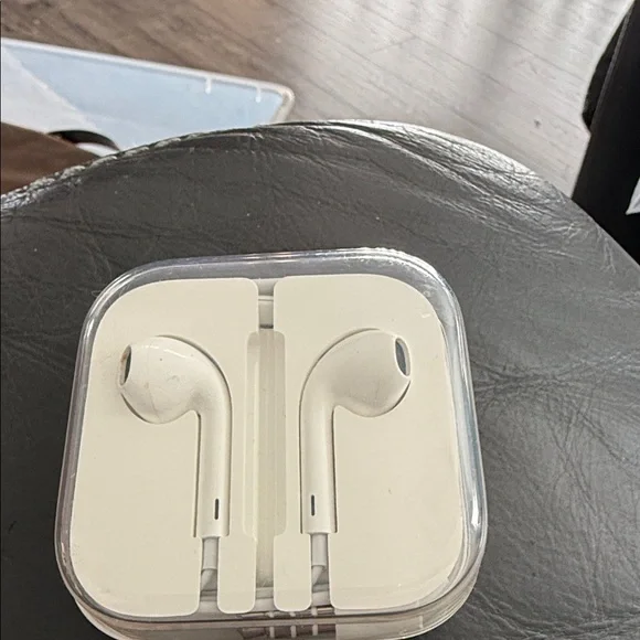 Apple White EarPods