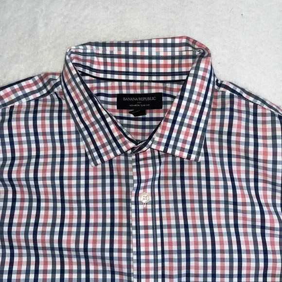 Banana Republic Shirt Men's XL 17-17.5 35-36 Red/Blue Check Non-Iron Slim Fit