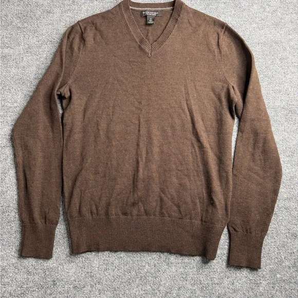 Banana Republic Sweater Mens Small Brown 100%‎ Extra Fine Merino Wool V-Neck
