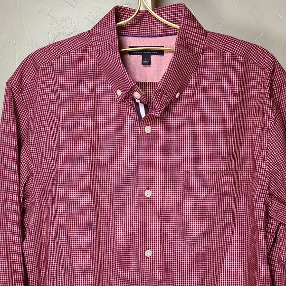 Banana Republic Red Non-iron Tailored Slim Fit Gingham Long Sleeve Shirt Large