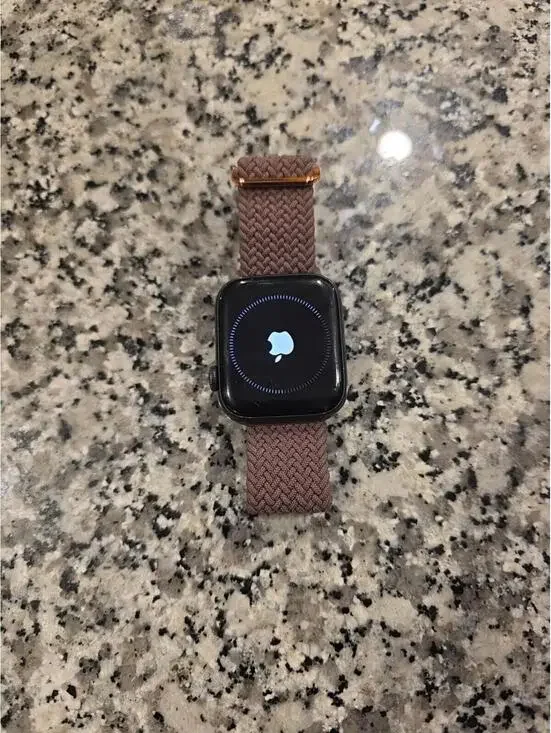 Apple SE Watch Smart Watch Unisex 44mm Aluminum Ceramic LOCKED FOR PARTS Read.