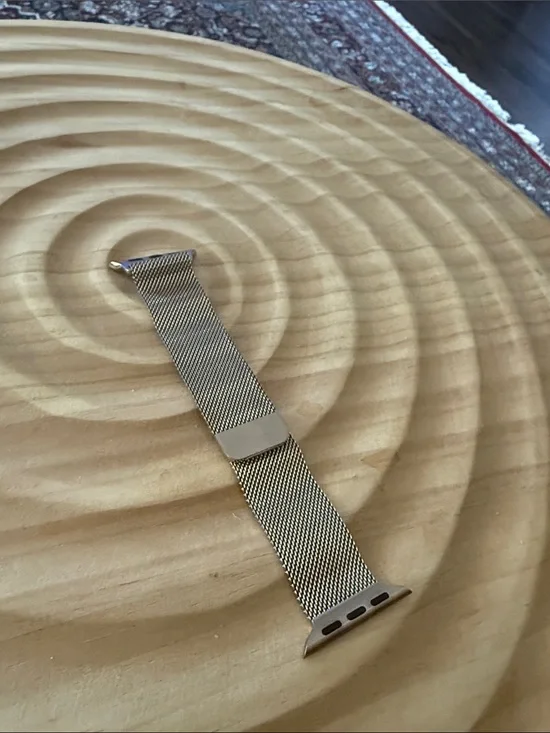 Rose Gold Apple Watch metal mesh band 40mm size
