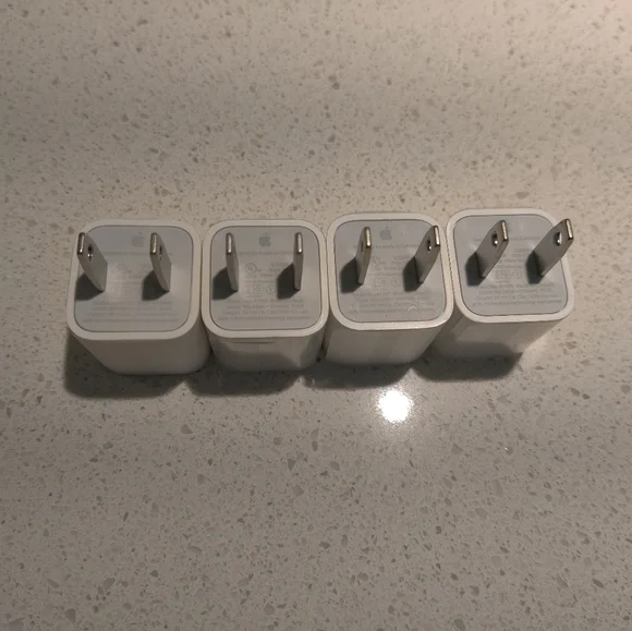 Apple 5W USB Power Adapter