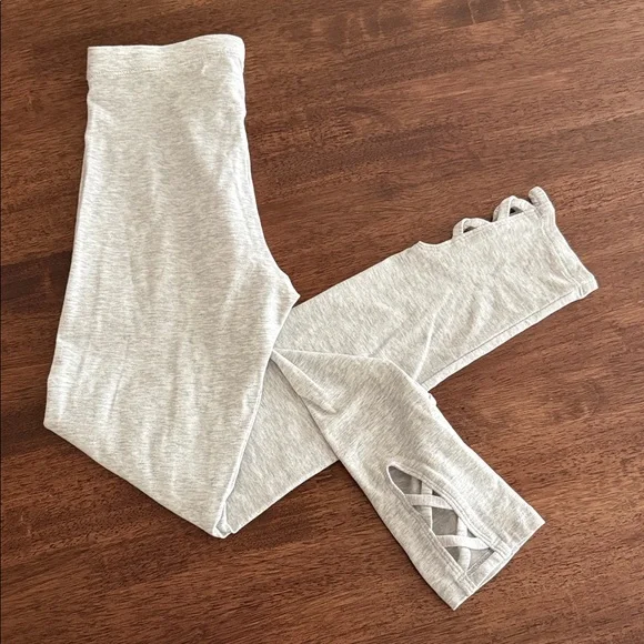 Old Navy lattice hem light gray leggings