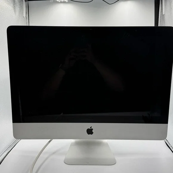 Apple iMac 21.5