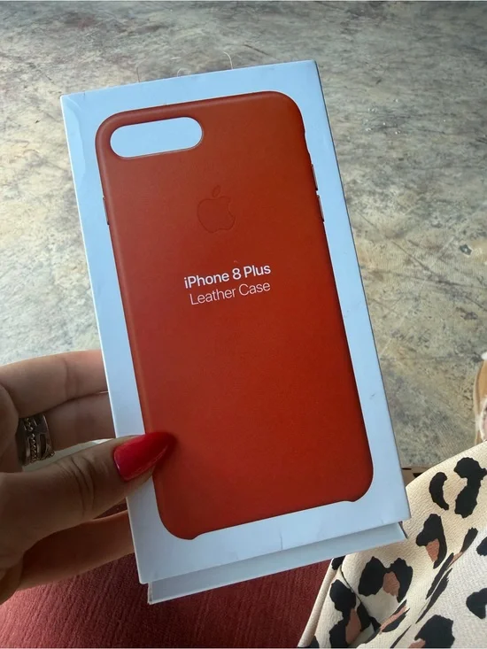 Apple iPhone 8 Plus Leather Case - orange