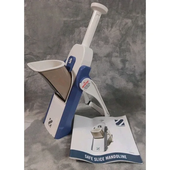Zakarian by Dash Safe Slice Mandoline Slicer Slice Dice Julienne Matchstick READ