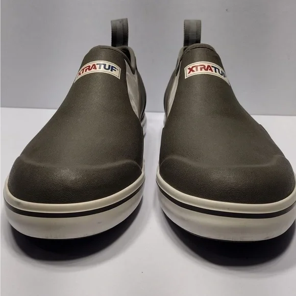 XTRA TOP Men's Gray Slip-On Shoes size 10 pre Owned Exellent condition