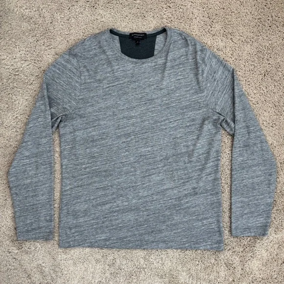 Banana Republic Long Sleeve T Shirt‎ Mens L Grey Moisture Wicking Crew Neck Top