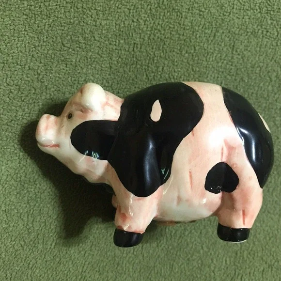 Ceramic Pig Salt Or Pepper‎ Shaker Black White