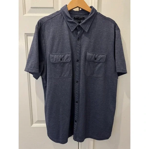 Banana Republic Mens XL Blue Jersey Knit Short Sleeve Button Down‎ Shirt Pockets