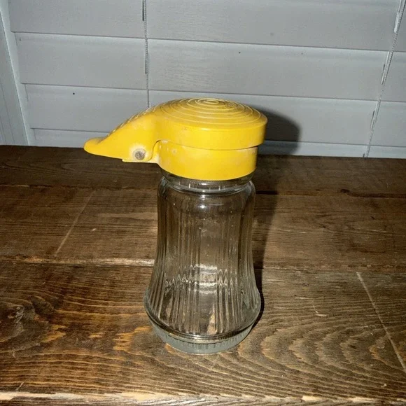 Vintage‎ Salt/pepper Shaker