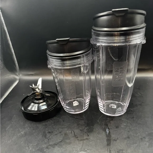 3 Nutri Ninja Replacement To-Go Cups W/Lids 18 Oz & 24oz Cups & Blade Assembly