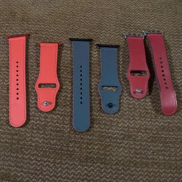 3 Apple Watch leather bands​​​