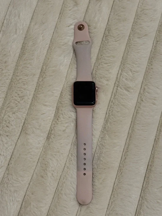 Rose Gold Apple Watch Series 2 With Pink Band