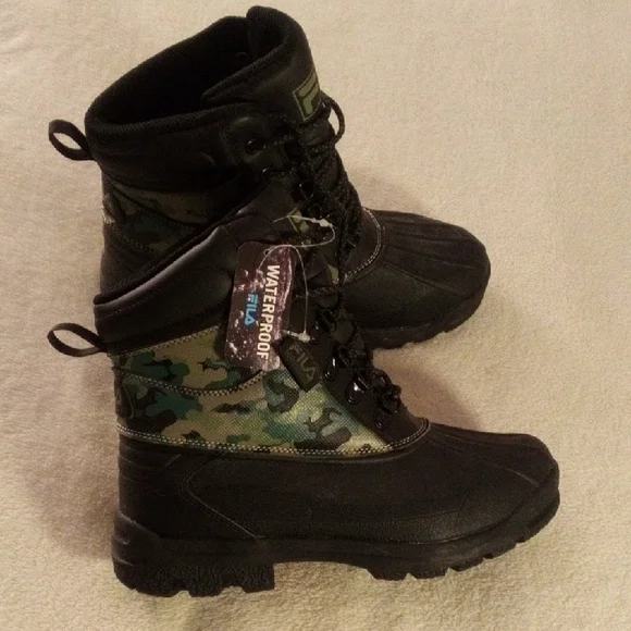 FILA Camouflage Waterproof Boots CAMO SIZE 7 NEW