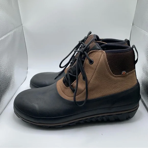 NWB Bogs Men's Classic Casual Lace Leather brown Boots size 12 rubber 2621