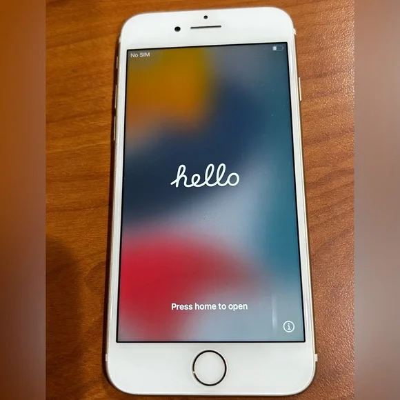 Apple iPhone 7 Unlock refurbished 128 GB VERY GOOD CONDITION