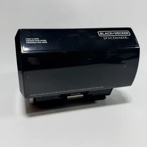 Black & Decker SpaceMaker CO100B Under Cabinet Can Opener Knife Sharpener Black