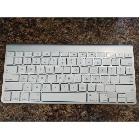 GENUINE Apple Wireless Bluetooth Keyboard A1314 Mac Aluminium Works