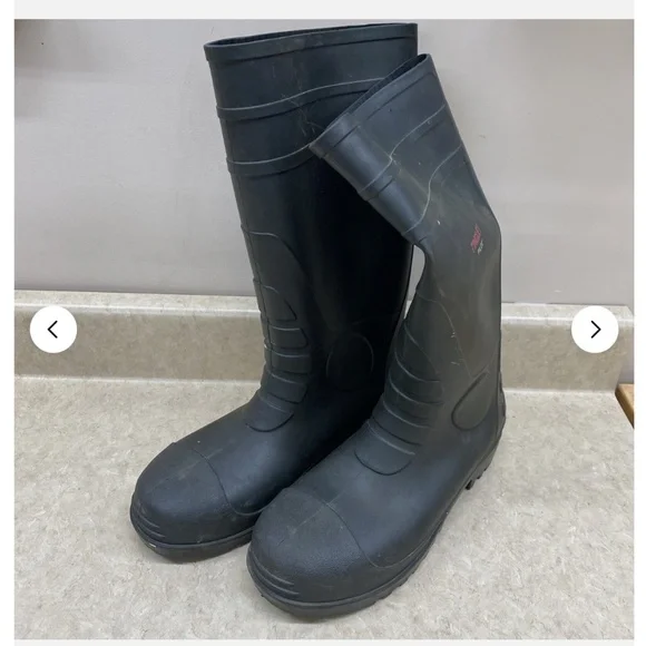 Rubber Work Rain Barn Boots US 9 Waterproof