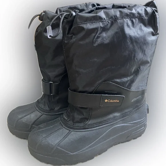 NWOT Columbia Black Insulated Waterproof Boots Men’s Size 6 - 400 Grams