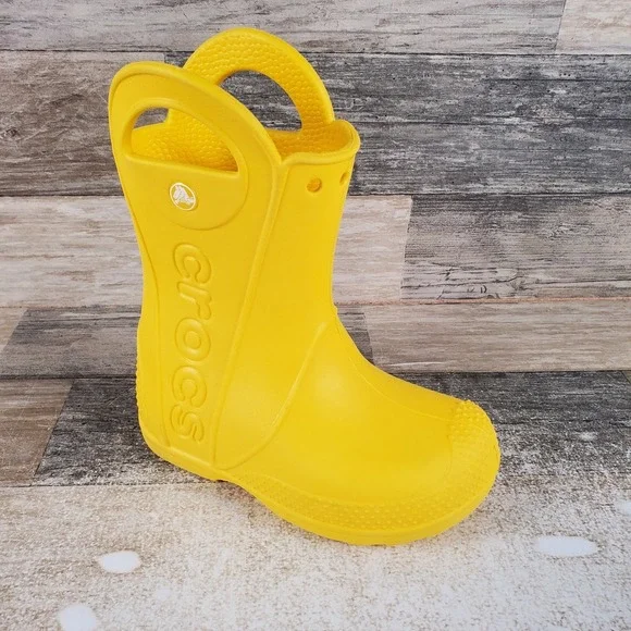 Crocs Handle It Kids Rain Boots Sz 9 C9 Yellow Rubber Slip On Round Toe Ankle