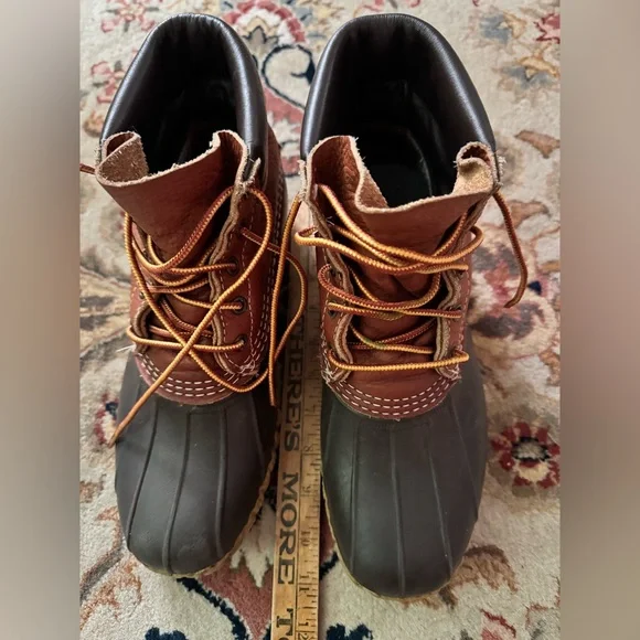 L.L. Bean Bean Boot Men's Sz 8B Women’s Sz 10 Waterproof Duck Boots Original 8