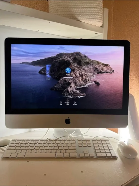 Apple iMac 21.5” Late 2013 Desktop Computer