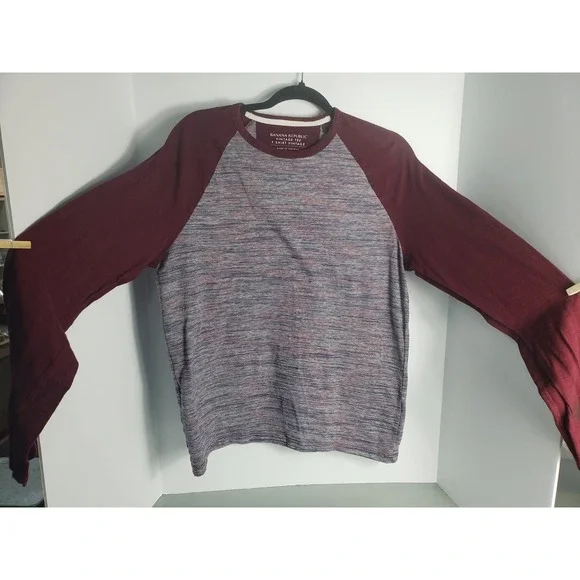 Banana Republic Vintage Tee Mens Medium‎ Long Sleeve Burgundy Space Dye Shirt
