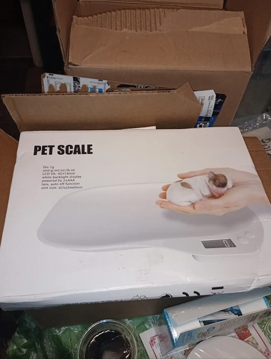 White Digital Pet Scale for Small Pets - Compact Accurate Weighing