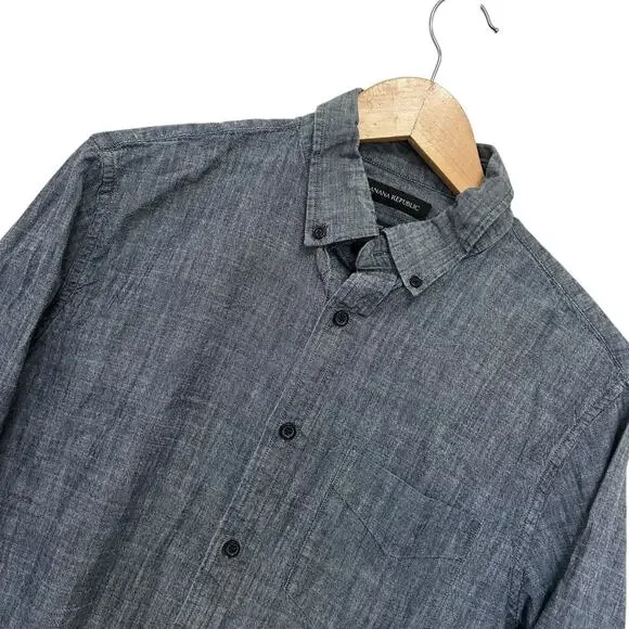 Banana Republic Untucked Slim Fit Long Sleeve Button Down Sz M