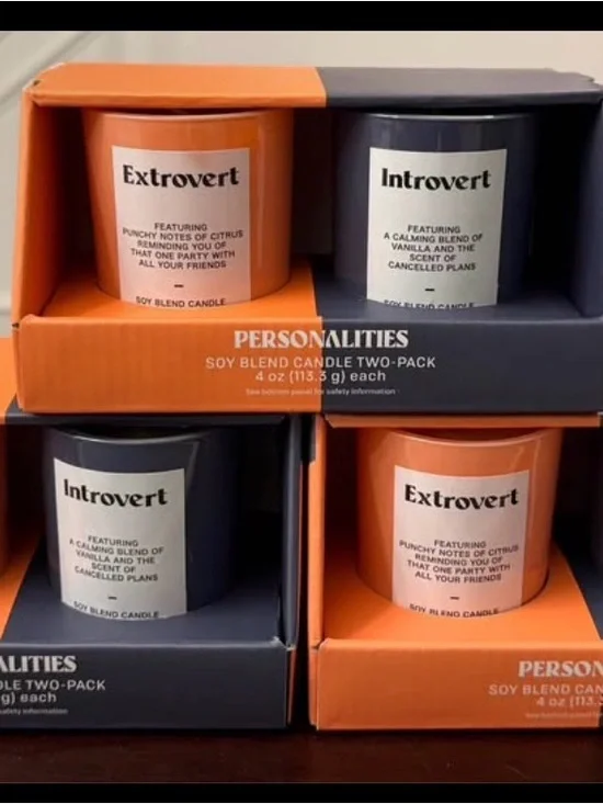 Extrovert & Introvert Scented Candle Two-Pack - Orange & Navy