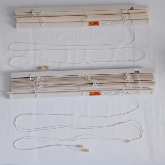 ACTUAL BLIND WIDTH: 26.1/2” in W x 64” in.