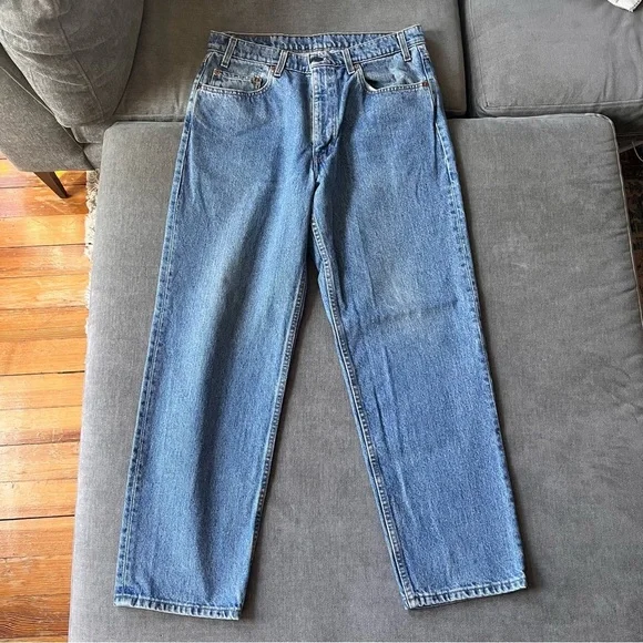 Vintage Levi’s 550‎ Relaxed Fit Jeans 36x30