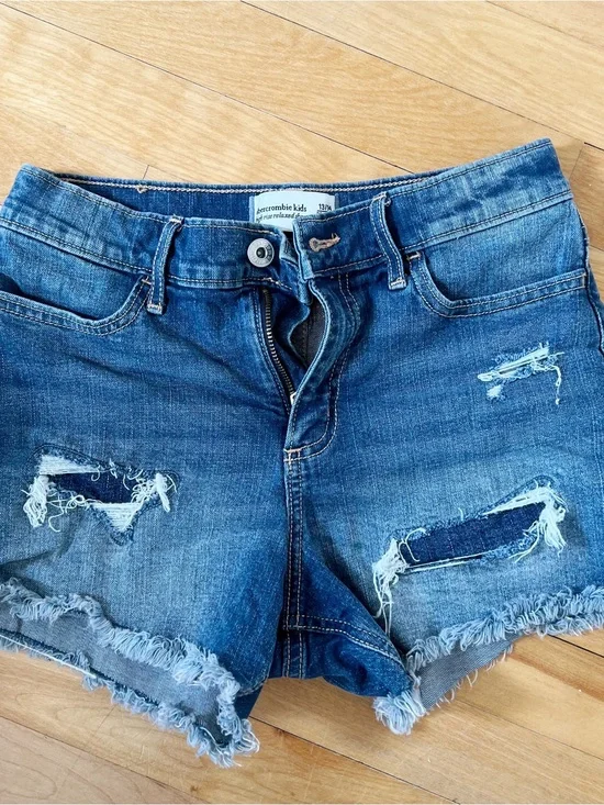 Abercrombie Kids High Rise Relaxed Short - 13/14 Regular