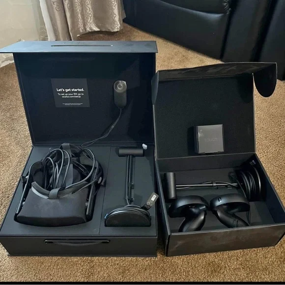 Logitech VR Headset with Black Accessories
