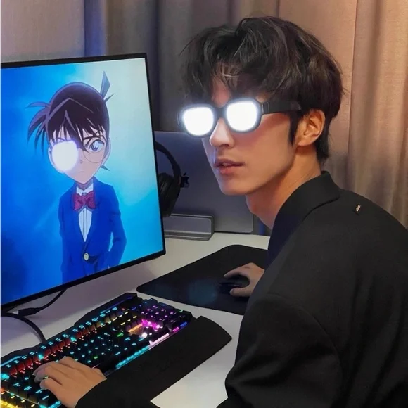 VR Gaming Glasses with LED Lights