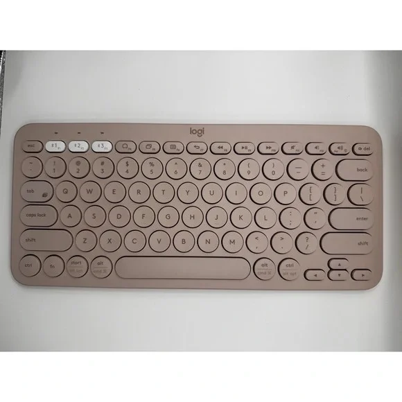 Logitech K380 Bluetooth Multi Device Keyboard‎ Wireless Compact w Sleeve Rose