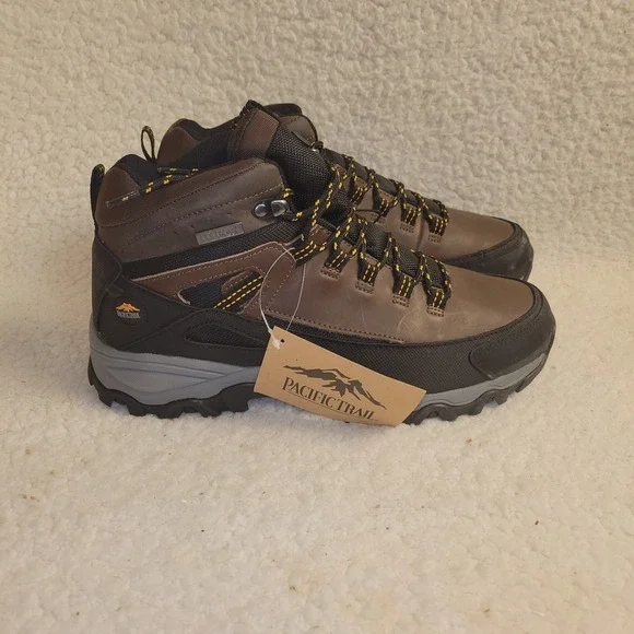 Pacific Trail Rainier Men's Hiking Boots‎ US Size 9