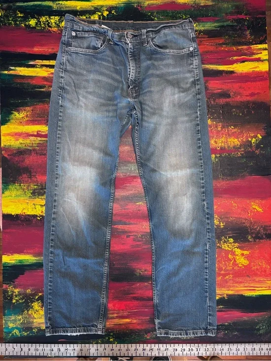 Levi's Men's Faded Blue Straight Jeans
