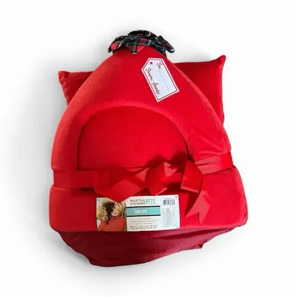 Martha Stewart Pet Dome Bed Red New Christmas 20”x20”x16” Cat Hut Cave Dog