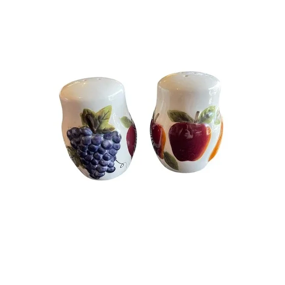 Vintage Sonoma Villa Fruit Salt Pepper Shaker Set Ceramic‎ Kitchen Decor