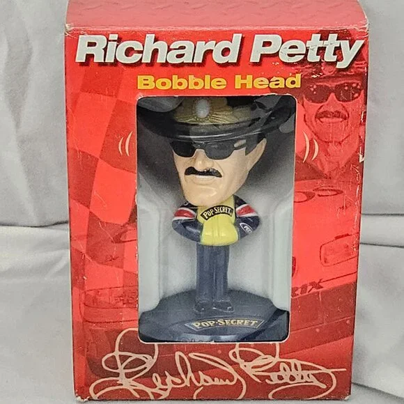 Richard Petty #43 Pop Secret Bobble Head 2002 NASCAR Collectible