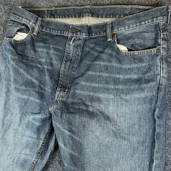 Levi's 559 Jeans Men's 44x31 Blue Light Wash Denim Relaxed Fit Straight Leg READ